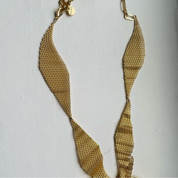 NWT Anthropologie Gold and Rhinestone Chainmail Bow Necklace - Picture 5 of 7